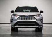 全新RAV4荣放 这次用棱角造型划开传统