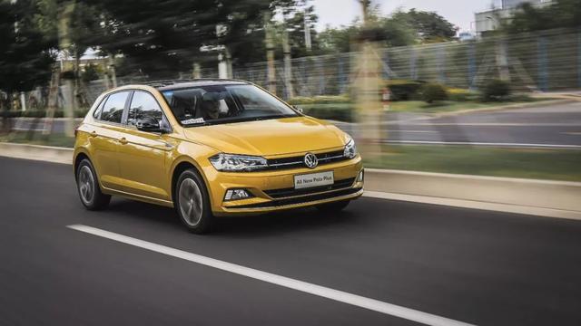 年轻人到底喜欢什么车?比亚迪e2和大众POLO年轻力大比拼
